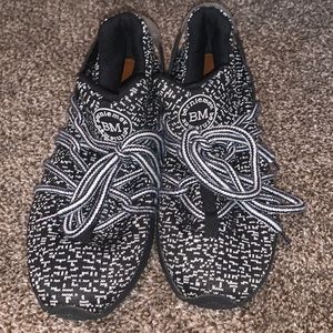 Bernie Mev workout running hiking shoes